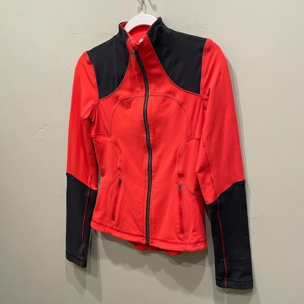 Lululemon Forme Jacket *Brushed - Size: 4 - Picture 11 of 16